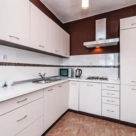 In With Private Pool Ferienhaus Zadar