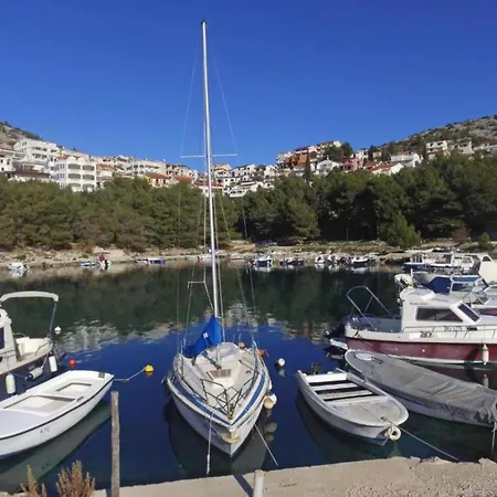 In With Private Pool Ferienhaus Zadar