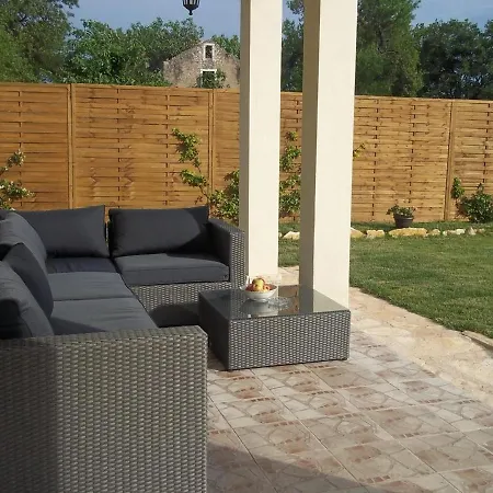 In With Private Pool Ferienhaus *