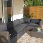 Vakantiehuis In With Private Pool