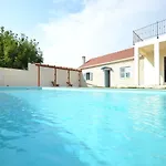 In With Private Pool Nyaraló