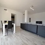 In With Private Pool *