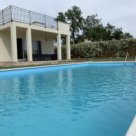 Casa de Férias In With Private Pool *